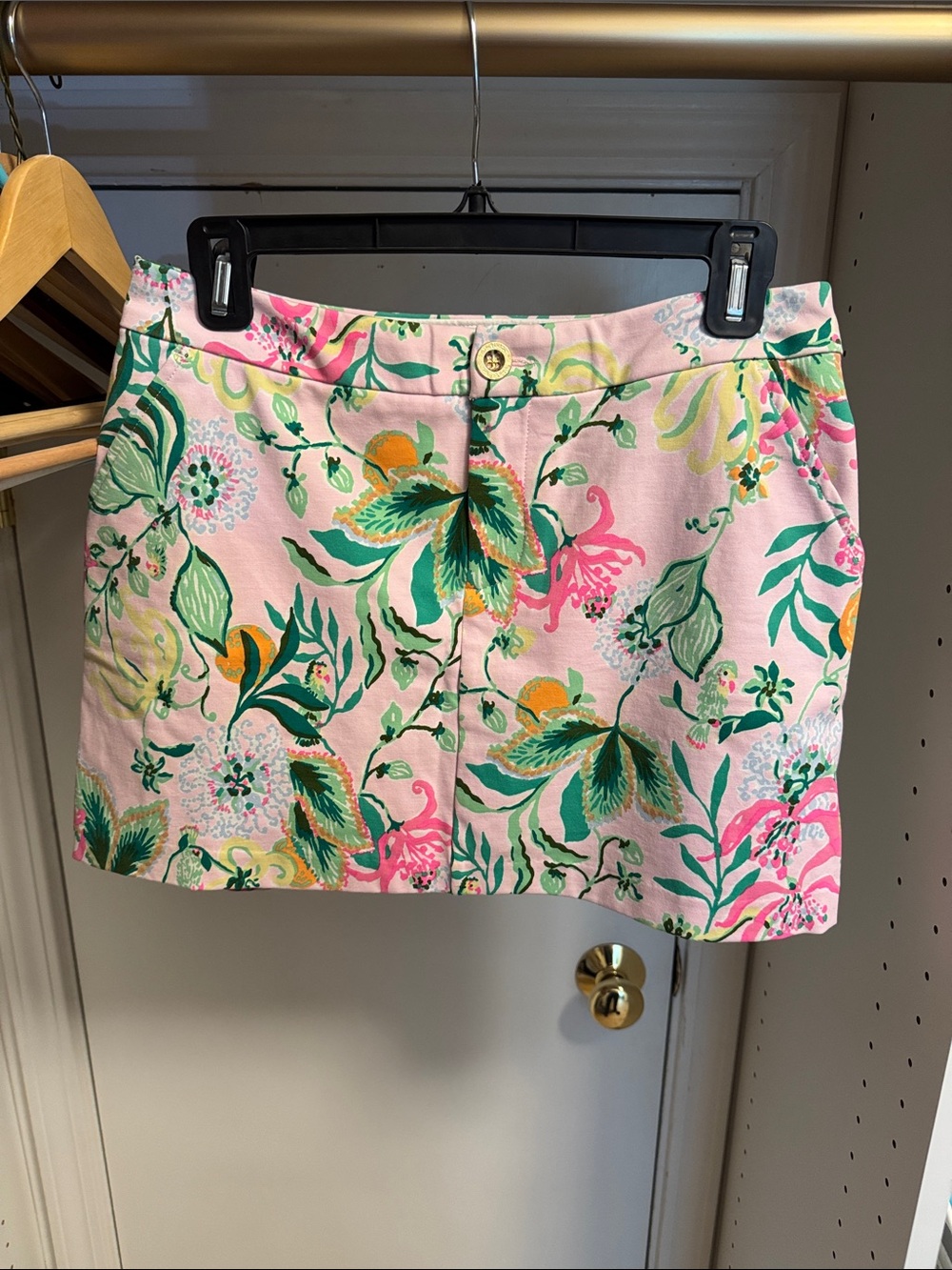 Lilly Pulitzer Pink and green Floral Mini skirt size 2